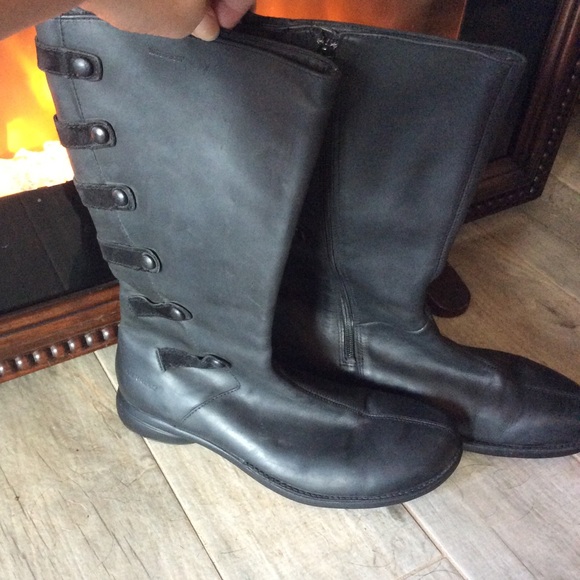 Merrell Shoes - Merrell Black Women’s Boots